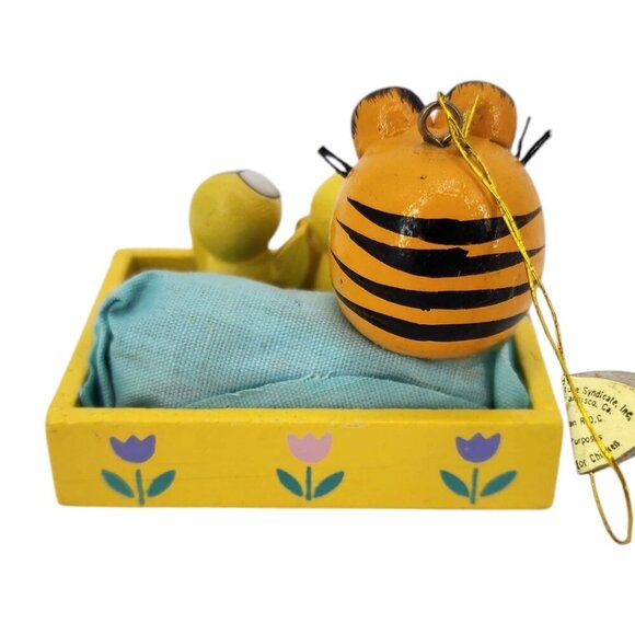 Vintage Dakin Garfield Wooden Easter Ornaments 1981 6pc - Picture 8 of 13